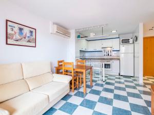 Fotografia z galérie ubytovania Apartment Bonaire IV - La Concha by Interhome v destinácii Oropesa del Mar