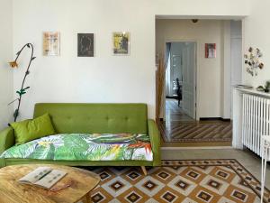 Posteľ alebo postele v izbe v ubytovaní Apartment 8 1-2 by Interhome