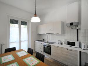 A kitchen or kitchenette at Apartment Virginia by Interhome Még 15 kép