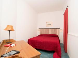 Postel nebo postele na pokoji v ubytování Apartment La Penultima-3 by Interhome