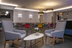 Posezení v ubytování ibis budget Ajaccio