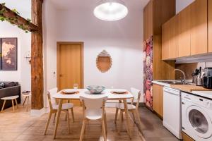Kuchnia lub aneks kuchenny w obiekcie Plaza Mayor Apartment