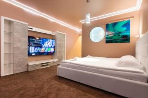 Royal De Luxe Apartment TV 또는 엔터테인먼트 센터