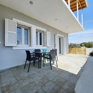 Eleonas Apartment 1, Lygia的阳台或露台