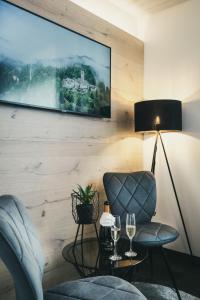TV a/nebo společenská místnost v ubytování Hotel Koch
