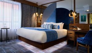 Voodi või voodid majutusasutuse Arthaus Hotel toas