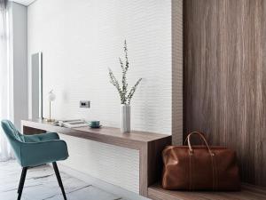 Ein Sitzbereich in der Unterkunft Athens City View Urban Suites