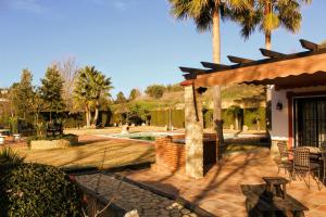Imagen de la galería de Casa LADI by CasaTuristica, en Arriate