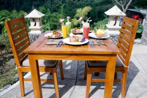 Comida en o cerca de este camping resort