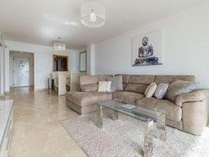 Część wypoczynkowa w obiekcie Apartment in Mijas Costa with garage