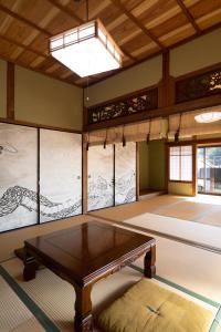 Gallery image of 海蔵寺 宿坊 櫻海 in Ine