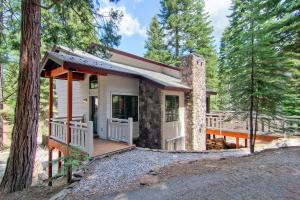 Gallery image of Ahwahnichi Lodge in Yosemite West