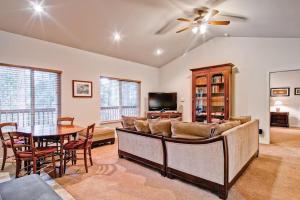 a living room with a couch and a table at Eagles Nest in Yosemite West