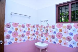 Koupelna v ubytování Devi Kripa Residency