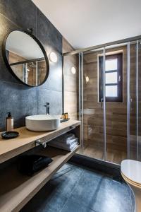 Ванная комната в Tilia Resort