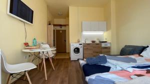 Postel nebo postele na pokoji v ubytování AFRODITA I 108 Studio Sunny Beach