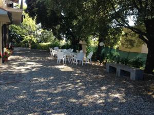 Ogród w obiekcie Casa vacanza montecapino