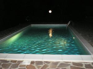 Basen w obiekcie Casa vacanza montecapino lub w pobliżu
