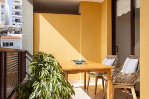 Balkon lub taras w obiekcie OLIVIA SUNSET Perfect Stay by Sunkeyrents