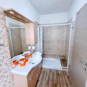 A bathroom at B&B da AnnaMaria