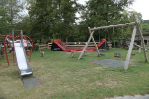 Детская игровая зона в Safaritent Val d'Or
