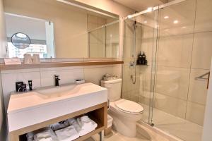 Koupelna v ubytování Hôtel Le Navigateur
