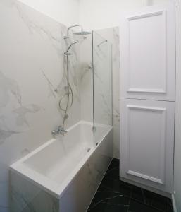 Kúpeľňa v ubytovaní Prestige Apartment Rynek Kielce