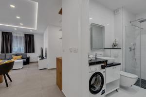 Koupelna v ubytování Laurus Makarska Accommodation + 37 fotografií