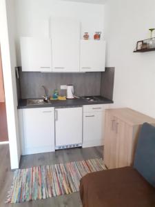 Kuchyňa alebo kuchynka v ubytovaní Ferienwohnung Huber