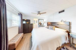 Llit o llits en una habitació de Malyn Resort Unit 124