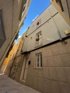 Budova, kde se bed and breakfast nachází + 72 fotografií