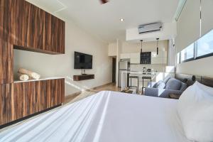 Mynd úr myndasafni af Modern Studio with Rooftop pool + 500MB Internet FAST SPEED í Tulum