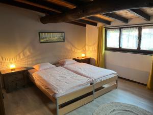 Ένα ή περισσότερα κρεβάτια σε δωμάτιο στο Casa Dora +21 φωτογραφίες