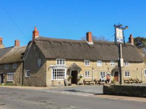 Gallery image of River Cottage in Burton Bradstock