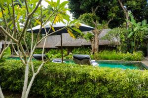 Zahrada ubytování Chanteak Bali - Teak House 2