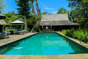 Bazén v ubytování Chanteak Bali - Teak House 3 nebo v jeho okolí