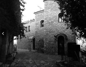 Fotografie z fotogalerie ubytování Hotel Isaraiko Spiti Agia Theodora v destinaci Isaris