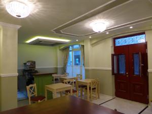 Fotografie z fotogalerie ubytování HOTEL TSARSI v destinaci Kastoria