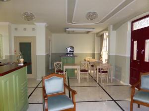 Posezení v ubytování HOTEL TSARSI