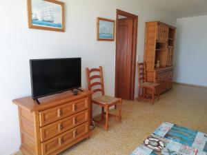 TV a/nebo společenská místnost v ubytování Xeracsol III Solo Familias Serviplaya!!!