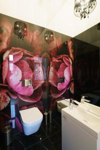 Kúpeľňa v ubytovaní Prestige Apartment Rynek Kielce