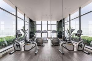 Fitness centrum a/nebo fitness zařízení v ubytování Siamese Sukhumvit 48