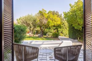 Zahrada ubytování Villa Oasis with Large Pool Athenian Riviera Lagonissi