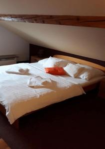 Posteľ alebo postele v izbe v ubytovaní Hotel Garni Belveder