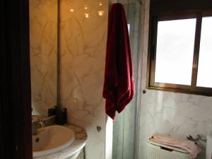 A bathroom at Strandnahe Wohnung mit Meerblick