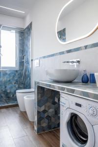 A bathroom at A Casa di Ale
