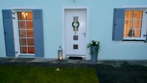 Fotografia z galérie ubytovania Cozy Apartment Steyr Mitte, ruhig, Parkplatz, Terasse, 2 Schlafzimmer, WLAN v destinácii Steyr
