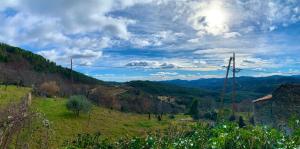 Fotografie z fotogalerie ubytování Bedousses v destinaci Aujac