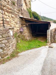 Fotografie z fotogalerie ubytování Bedousses v destinaci Aujac