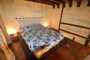 A bed or beds in a room at Castello 5888 C, Santa Marina, Calle Marcello, LOFT